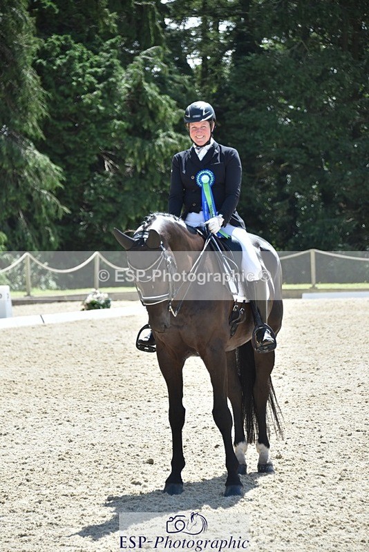 230811-131414-01486 - Adv Medium Silver Presentations