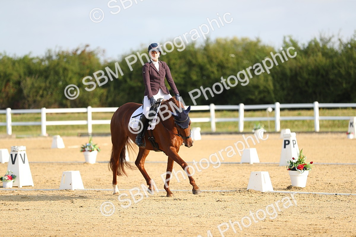 SBM_014986 - Class 13 - Novice 23 - 8,30-9.33