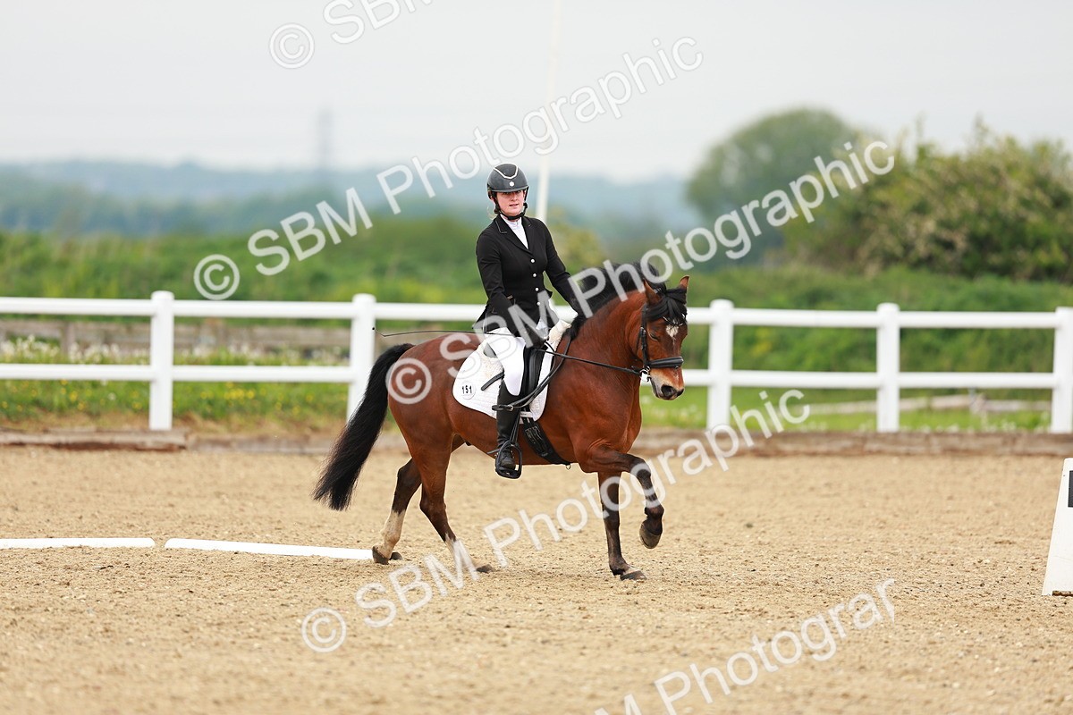 SBM_005264 - Class 16 - Novice 6