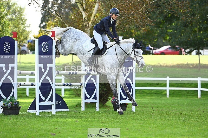 231020-114312-06595 - 120-VAN.KAUNITZ-Sara.Squires-SJ