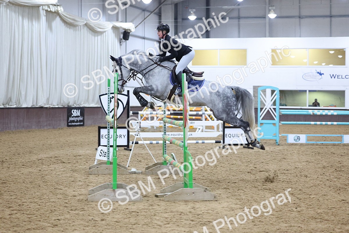 SBM_001601 - Class 5 - Senior Foxhunter -1.20m