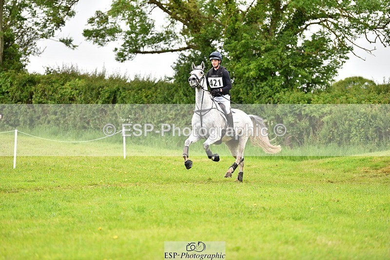 240526-132936-22584 - 421-ASK_FOR_MANCHIER-Tom_Jackson