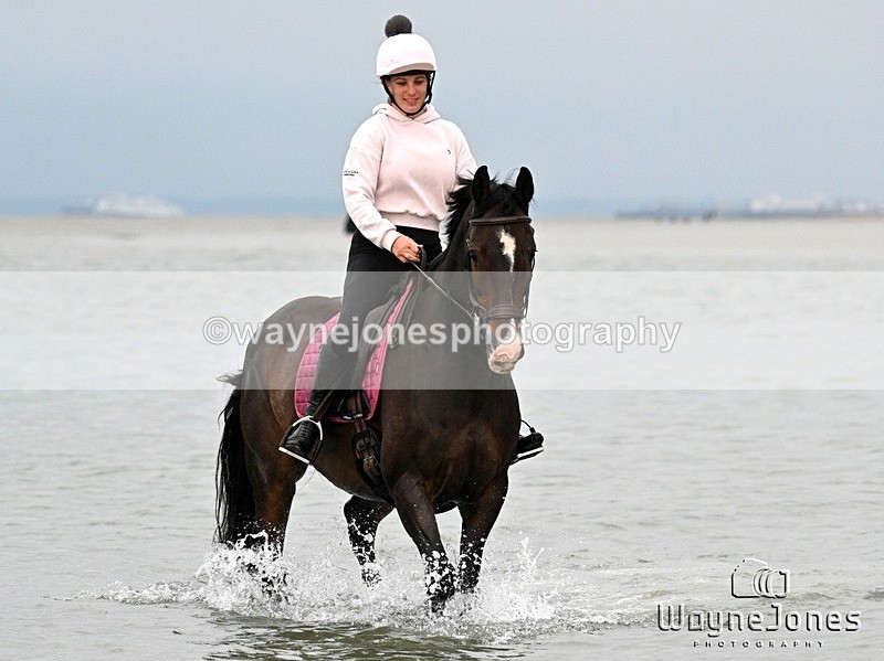 WJ7_8653 - Hayling Island Beach Shoot 22-09-24