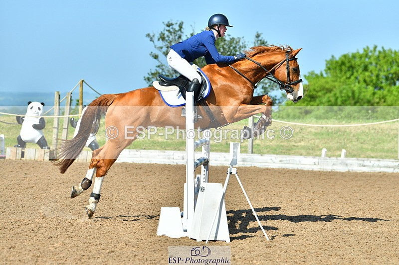 230527A-094834-03058 - Cls 13 Snr 1.05m + 1.10m Open