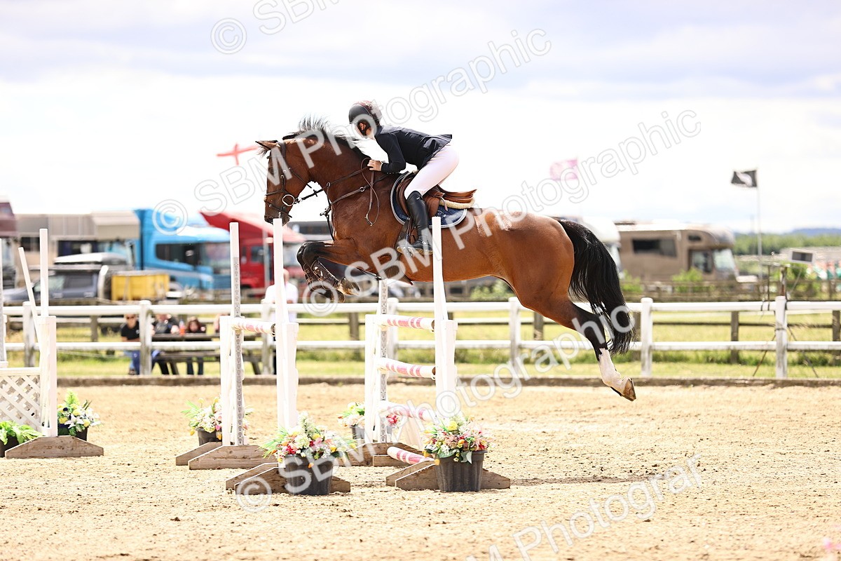SBM_003422 - Class 22 - Senior Foxhunter 1.20m