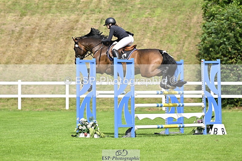 250613A-095911-00215 - Cls 1 Snr Newcomers and 1.10m Open