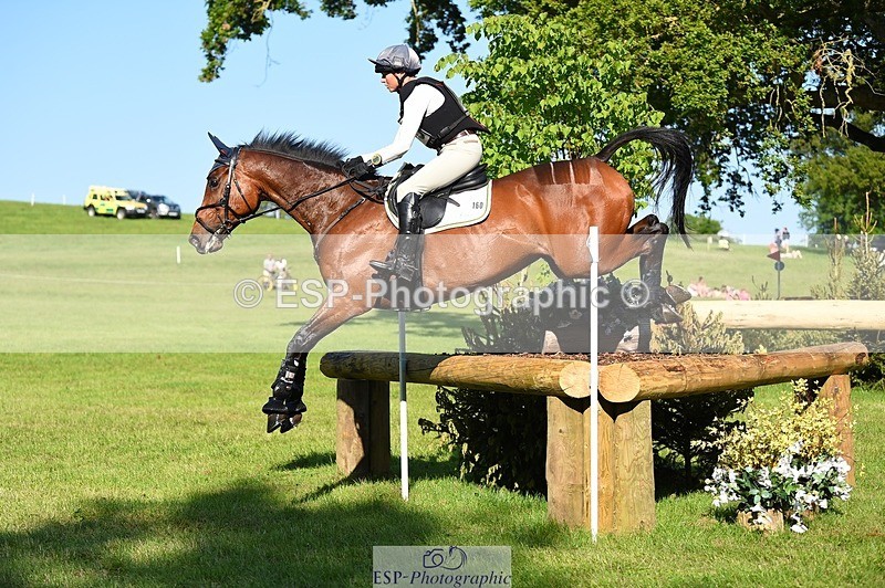 230527-174444-13621 - 160-SWHISKEY-Jeanette_Brakewell-XC