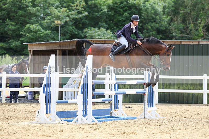 3E7A4348 - Class 7: Senior Newcomers/1.10m open