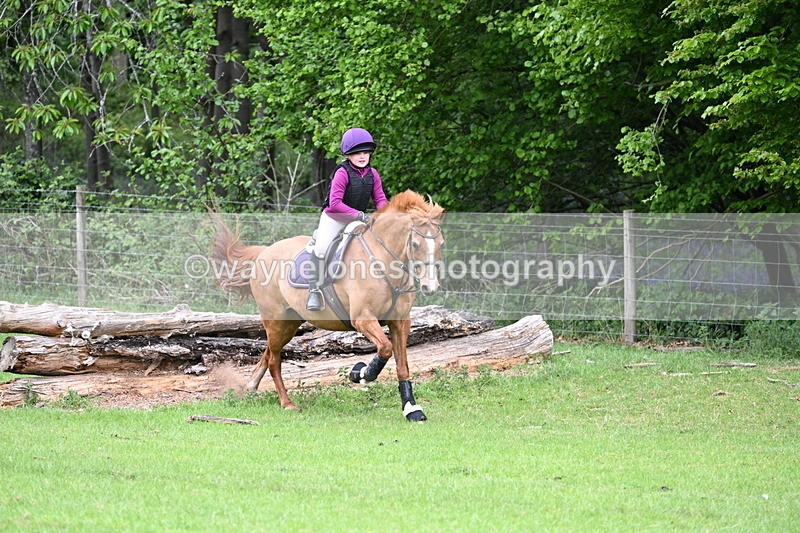 WJ7_2789 - Group 8 A&B Cameras