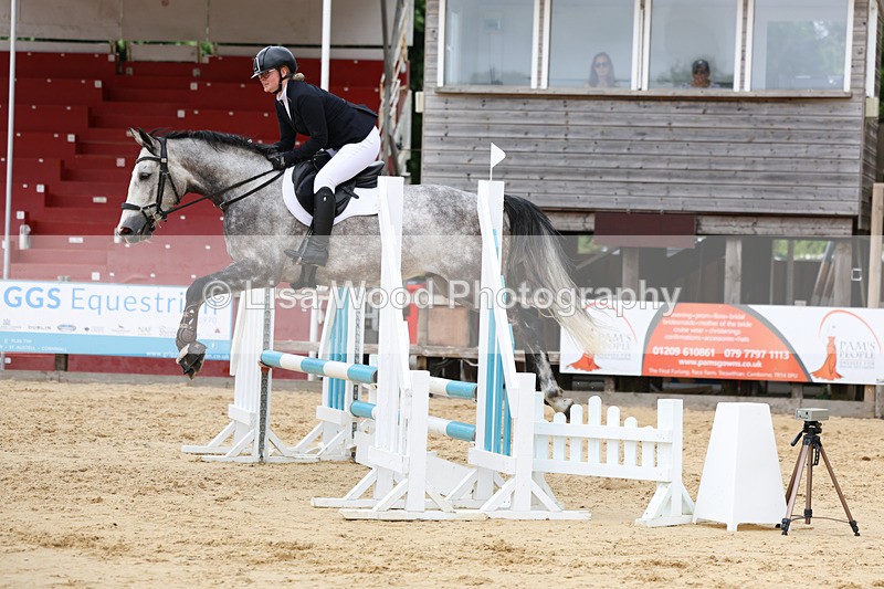 3E7A5095 - Class 9: 80cm Senior