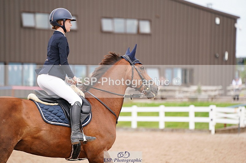 240803A-140252-08376 - Cls 38 1.05m Amateur Qualifier