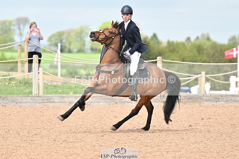 240506A-114251-08577 - Cls 4 Blue Chip Pony Newcomers & 1m Open