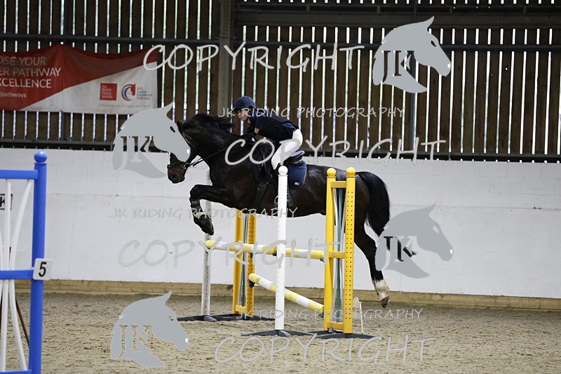 _T0A3709 - 1M Clear Round