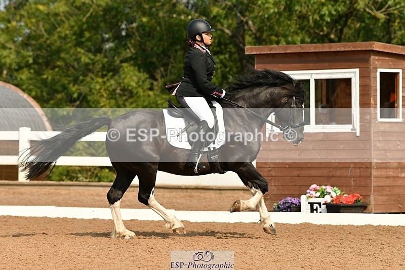 250817-103131-07900 - 169-Amber.HeywoodWalena.Rockocoko