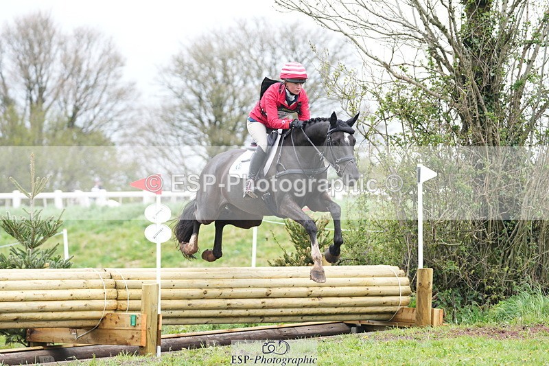 250419-101659-09019 - 572-Henrietta.Ewell-TALOULIETA.TD.Z