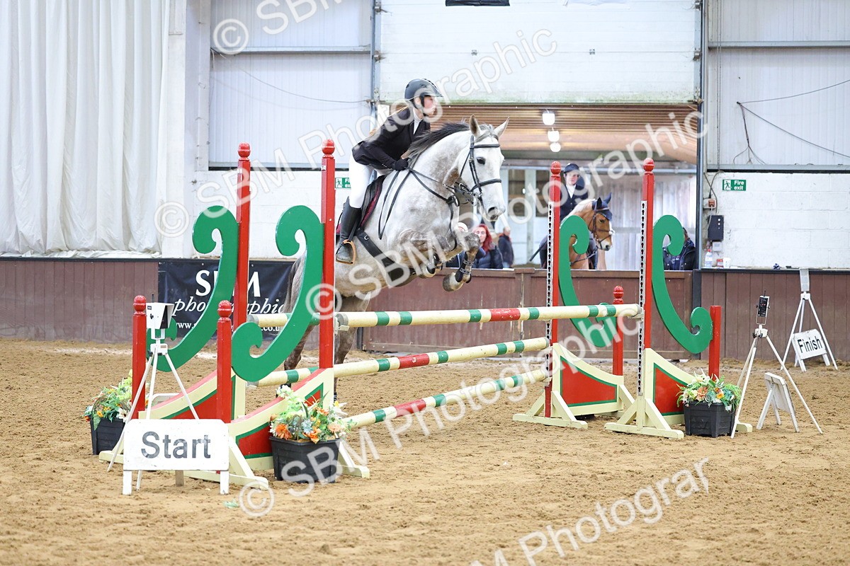 SBM_009928 - Class 21 - Nupafeed Supplements Senior Discovery/ 1m Open - First Round (1.00m)