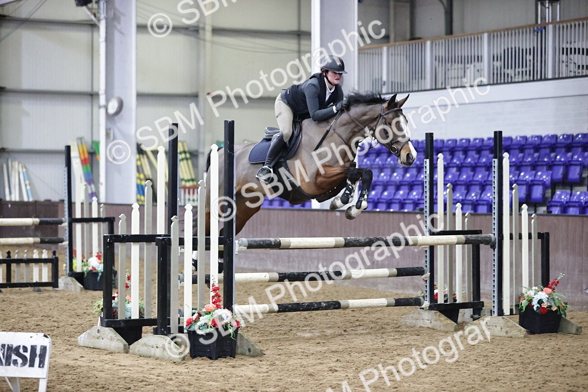 SBM_000601 - Class 3 - Nupafeed Supplements Senior Discovery/ 1m Open