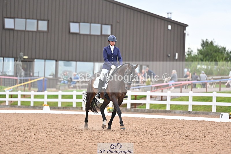 240817A-153825-10330 - 211-Louisa.Chatting-First.Mohican.II