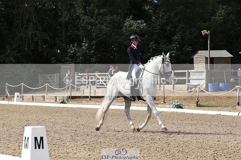 250809A-104721-02672 - 018-Lily.LaughtonEquador.MT