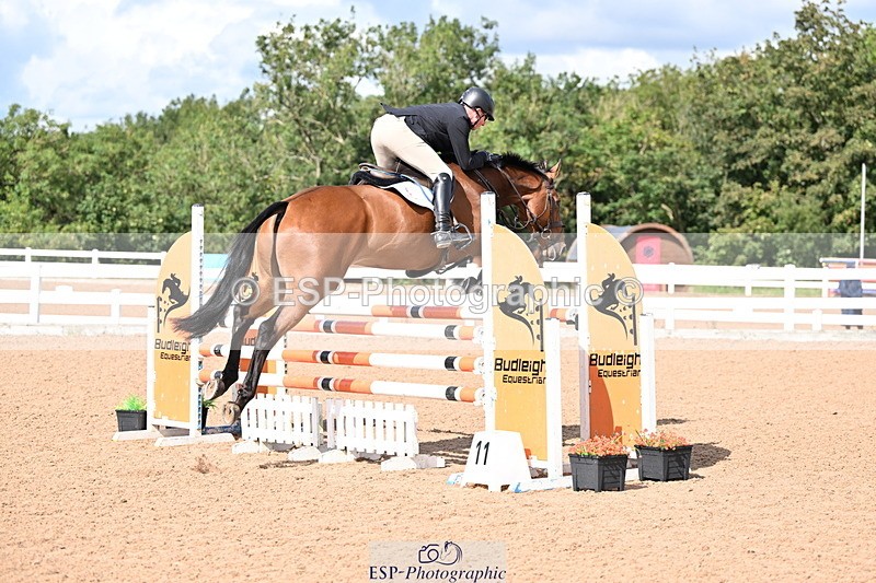 240912A-141846-01949 - Cls 12 1.05m Amateur Qualifier