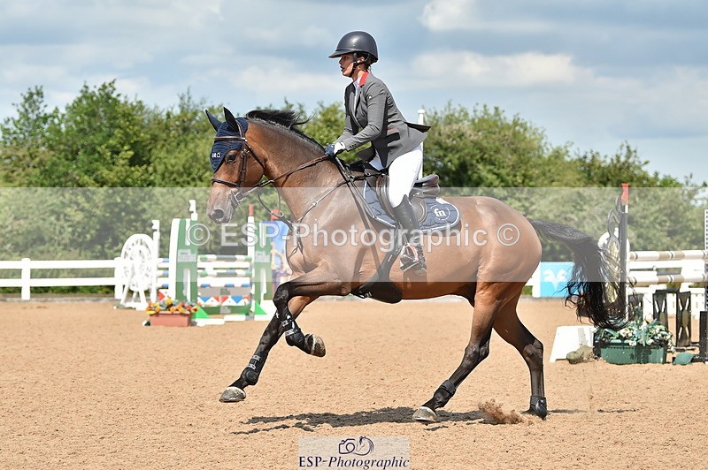 230720A-113250-02434 - Cls 29, 6 Yr Olds 1.20m