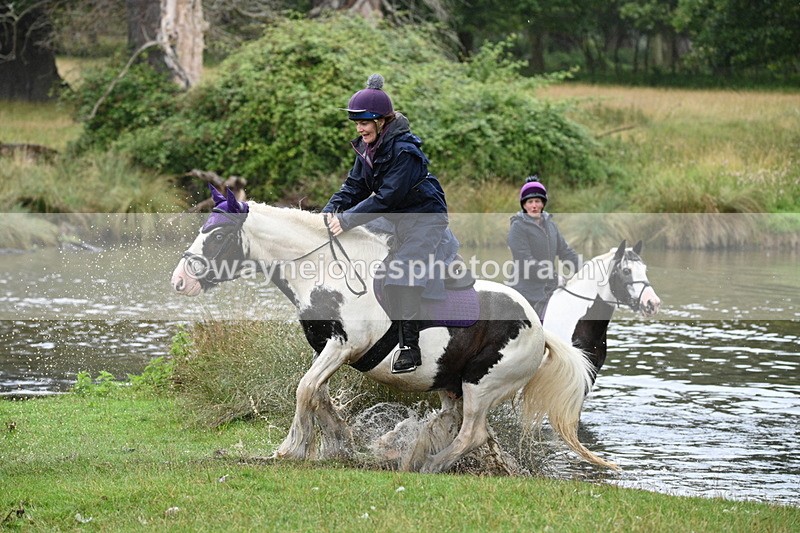 WJ7_9126 - Time at Water 11:53 to 12:23