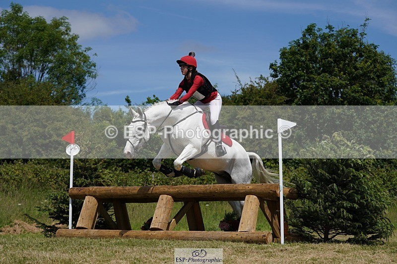 240629X-114210-0155 - 001-Issy_Baldock-FREDDIE