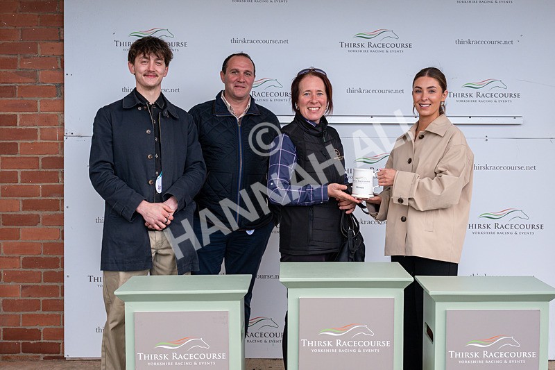 180426-Race 8-Eldeyaar-2995 - Race 8
