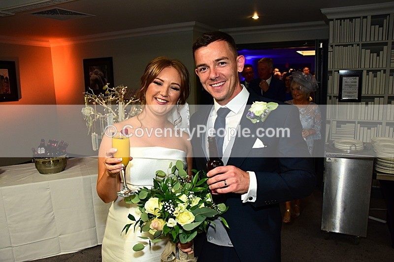 CON-671 - Toni & Liam