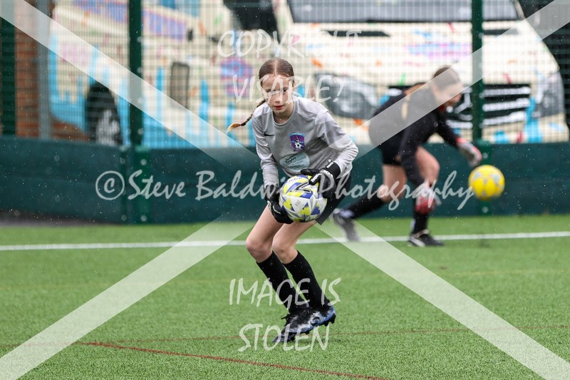 1DX31848 - Sat 6th U12 Girls