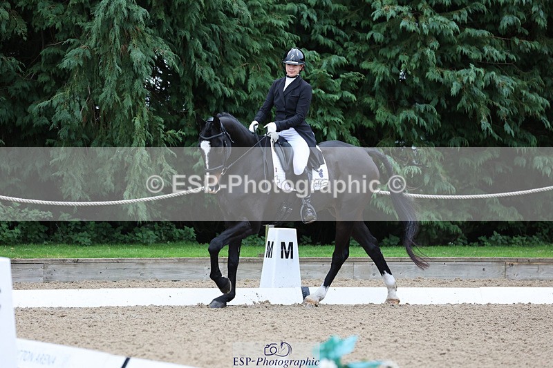 241024-110306-01498 - 215-Chloe.Livesey-SPORTSFIELD.LORD.LIVESEY