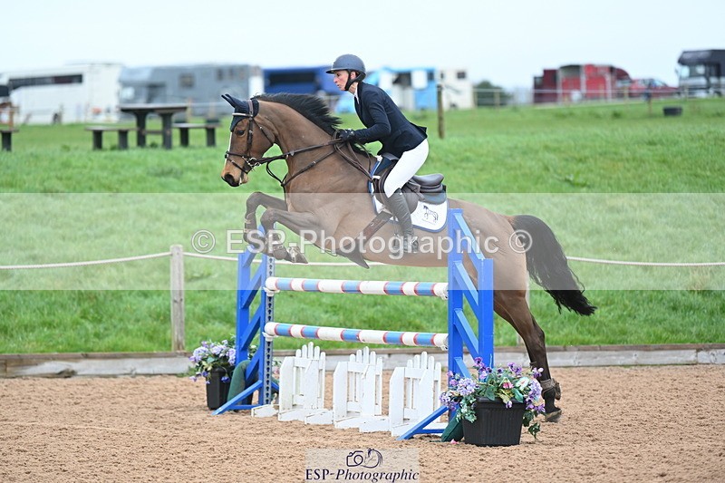 240316A-090853-02279 - Cls 13 Snr 1.05 and 1.10m Open