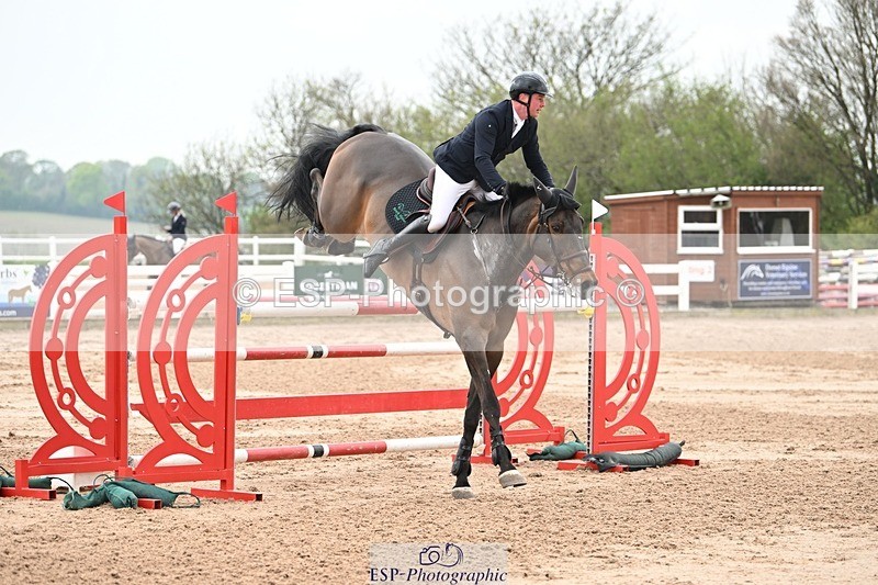 250424-122154-04282 - Cls 21 - 1 Star Gold Tour