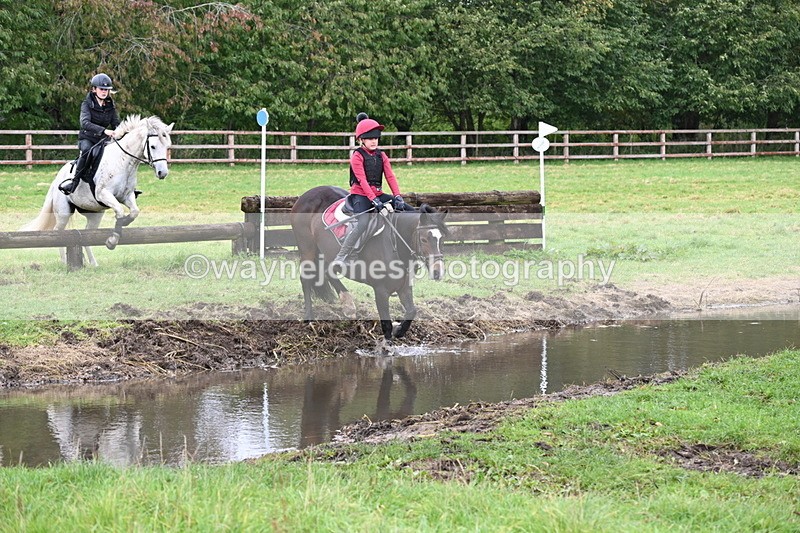 WJ6_6139 - Time at Photographer 12:41 to 13:05