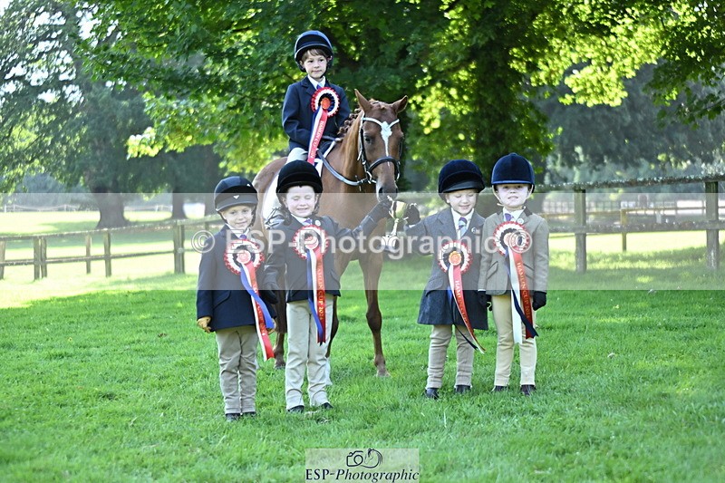 240729B-101113-02001 - Hamlin Cup and Group Photos