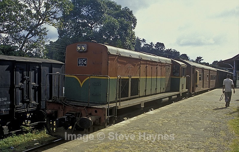 23rd Aug 2007 - Peradeniya Junction