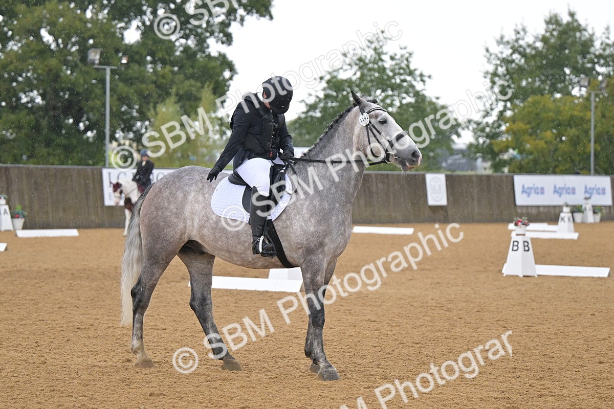 SBM_00575 - D2 - Small Tour Championship Intro 2