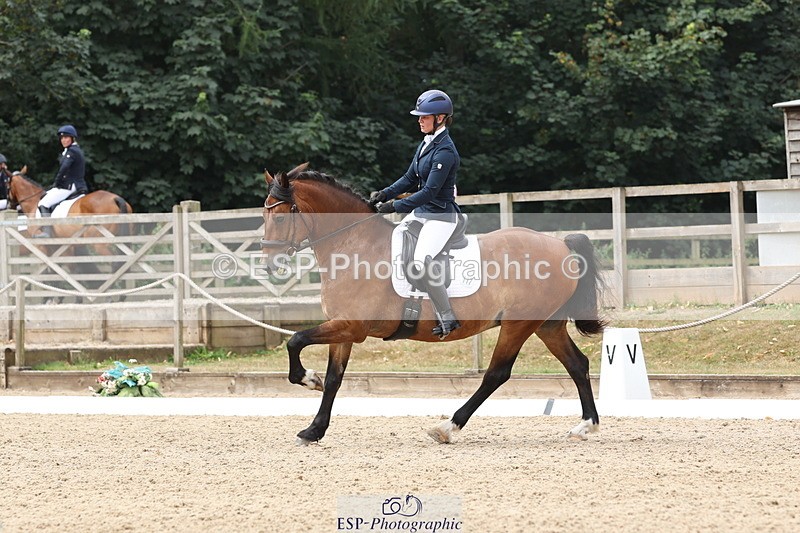 250718A-114643-00960 - 117-Alexandra.Northwood-Scurlagecastle.Gino