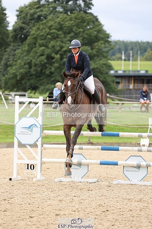 240817-140303-01683 - 05A Snr Newc