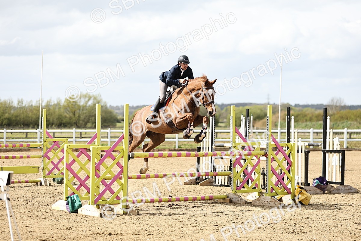SBM_001139 - Class 4 - Senior Newcomers - 1.10m