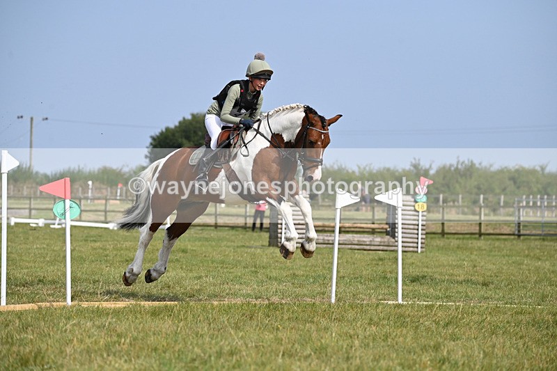 WJ6_2606 - 60cm XC Time 14:21 to 14:47