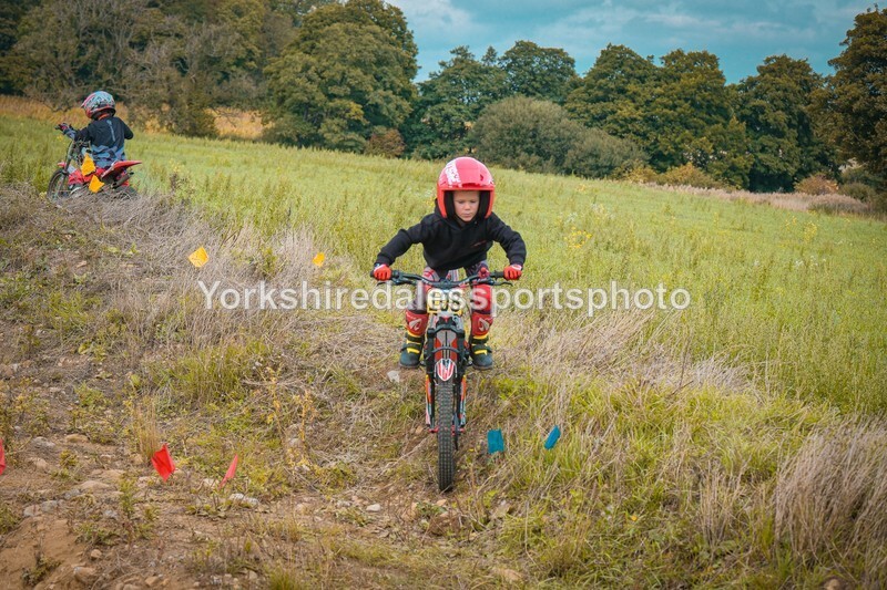 DSCF0310 - Ripon MC Trial 27/09- kids