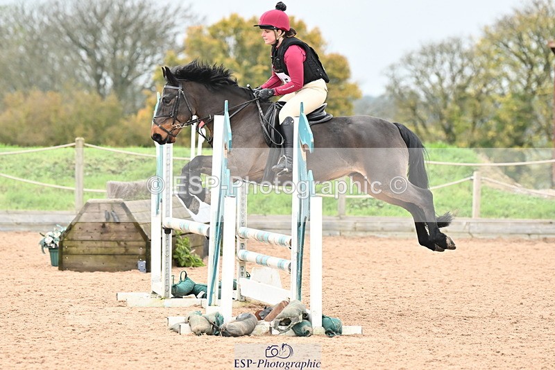 241110A-114102-00651 - 80cm 11.30 to End