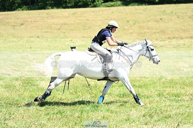 240629X-144310-4341 - 222-Kate_Jupp-CARROWNURLAUR_PRIDE