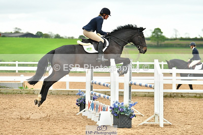 230507A-125113-07869 - Cls 42 95cm Amateur Quali