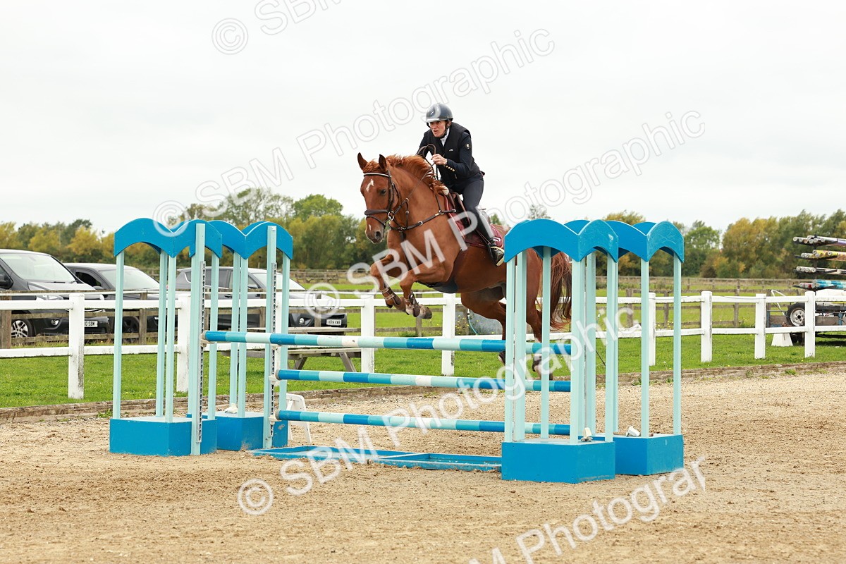 1I0A7811 - Class 4 - Senior Newcomers 1.10m