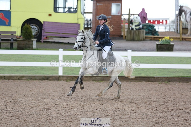 240211A-103856-02173 - Cls 4 Pony Discovery & 90cm Open