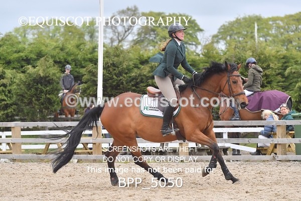 BPP_5050 - CLASS 24 SUN Senior BritiNovice/ 90cm Open