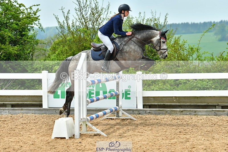 230514A-132514-02963 - Cls 25 Pony Foxhunter & 1.10m Open