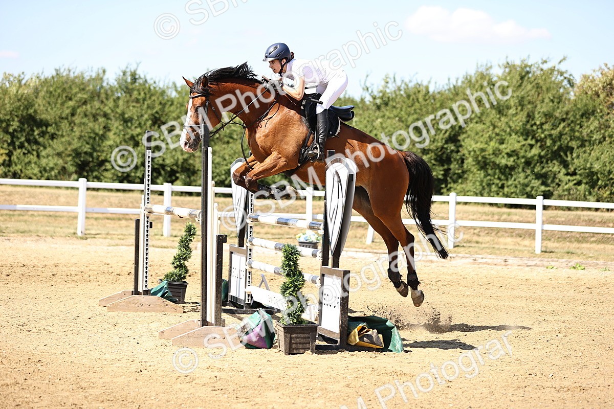 SBM_015316 - Class 16 - Senior foxhunter - 1.20m Open